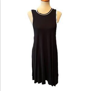 American Eagle Sleeveless Flowy Dress